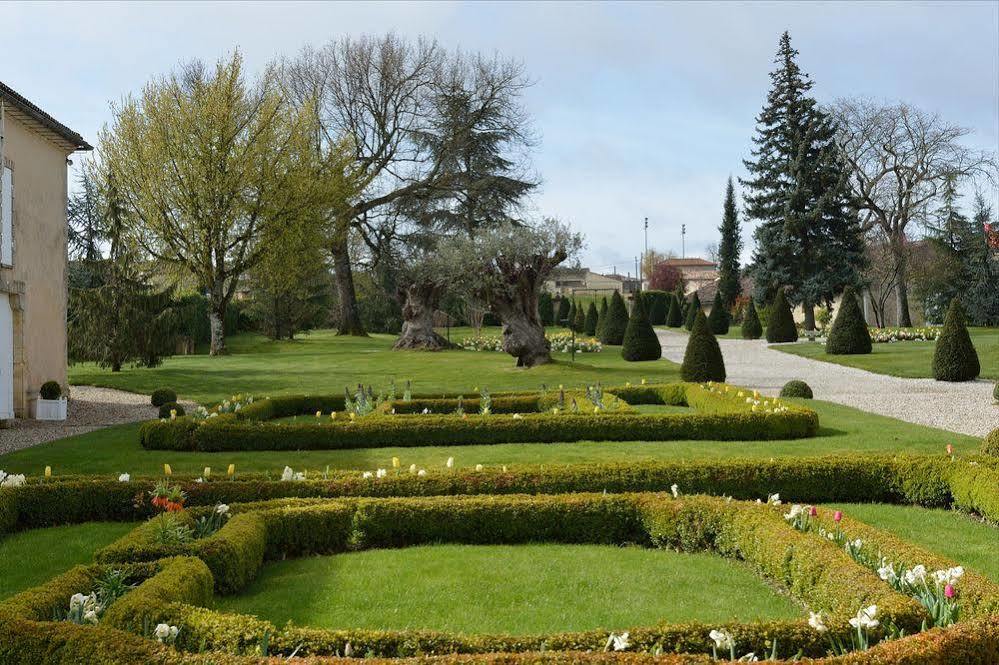 Chateau Fombrauge Saint-Christophe-des-Bardes Exteriör bild